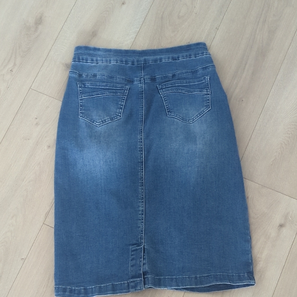 Inherit Co Blue Knee-Length Pencil Skirt - Picture 4 of 4